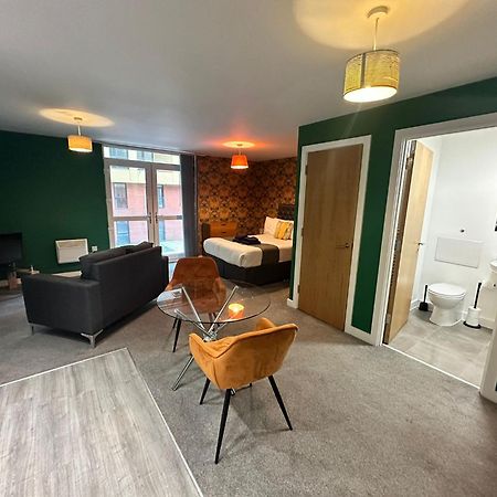 Adelphi Wharf Apartments By Beehosting Manchester Eksteriør bilde